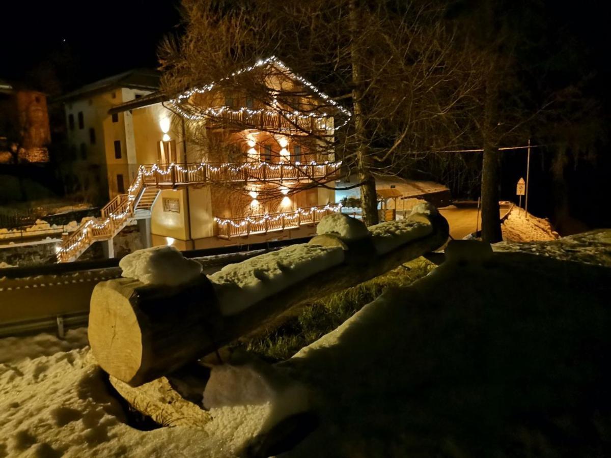 Ai Larici 호텔 Perarolo di Cadore 외부 사진